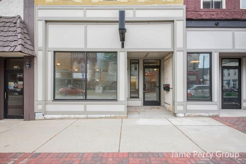 b-301 S Lafayette Street, Greenville, MI, 48838 | Card Image