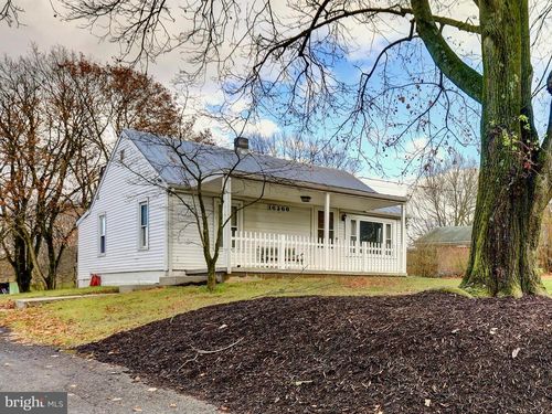 16366 Spielman Rd, WILLIAMSPORT, MD, 21795-4107 | Card Image