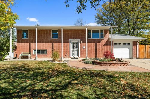 366 S Troy St, Aurora, CO, 80012-2471 | Card Image
