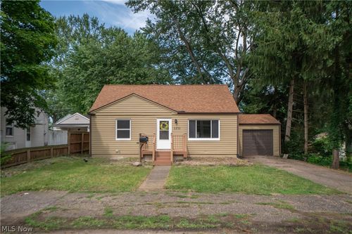 1231 Bordner Ave Sw, Canton, OH, 44710-1129 | Card Image