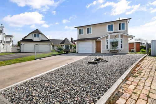 9525 Northview St, Chilliwack, BC, V2P7G8 | Card Image