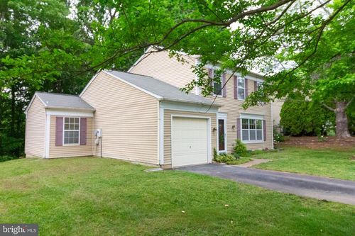5903 Vista Ct, FREDERICKSBURG, VA, 22407-4367 | Card Image