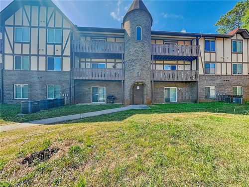 1020 Camelot Dr, Atlanta, GA, 30349-6562 | Card Image