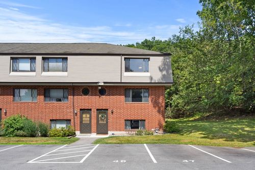404-404 Farrwood Dr, Haverhill, MA, 01835-8409 | Card Image