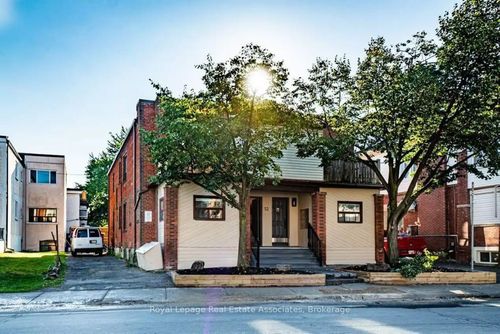 202-53 Dawes Rd, Toronto, ON, M4C5B1 | Card Image