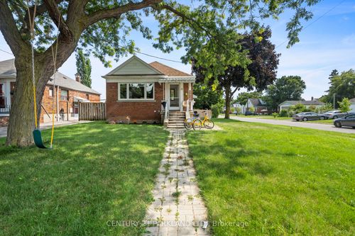 bsmt-35 Princemere Cres, Scarborough, ON, M1R3X1 | Card Image