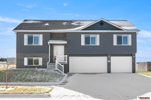 9431 Oxford Ave, Waverly, NE, 68462-1646 | Card Image