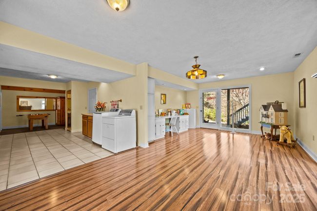 63 Chestnut Forest Rd, House other with 3 bedrooms, 3 bathrooms and null parking in Fairview NC | Image 35