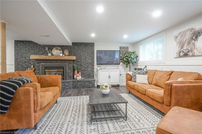 6 Mccharles Line, House other with 3 bedrooms, 2 bathrooms and 6 parking in Powassan ON | Image 28
