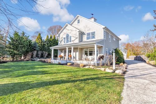 17 Maple Ave, East Moriches, NY, 11940-1342 | Card Image