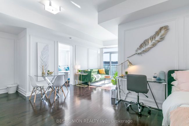6406 - 14 York St, Condo with 2 bedrooms, 1 bathrooms and 1 parking in Toronto ON | Image 4