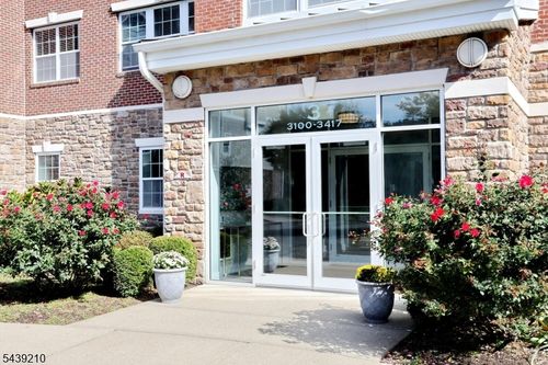 3214 Warrens Way, Wanaque, NJ, 07465-1670 | Card Image