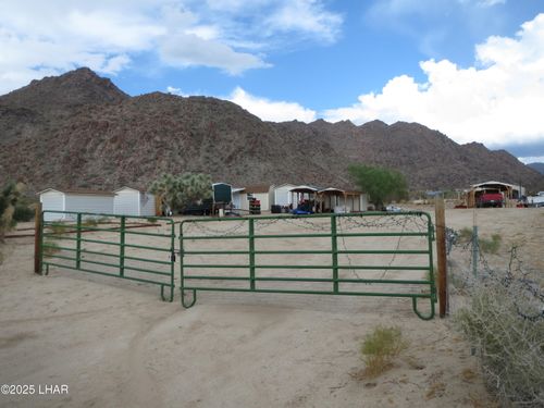 11964 Nolan Rd, Yucca, AZ, 86438 | Card Image