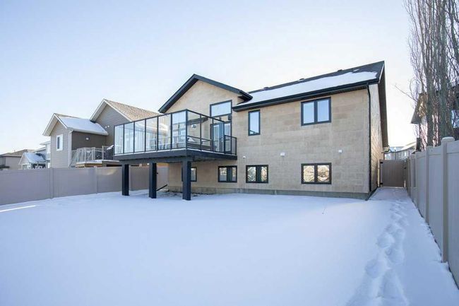 81 Regatta Way, Home with 4 bedrooms, 4 bathrooms and 4 parking in Sylvan Lake AB | Image 2
