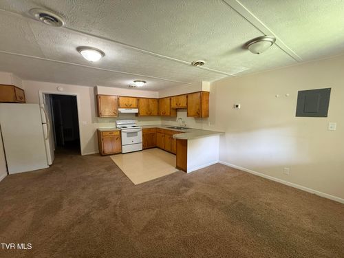 1-1204 Bloomingdale Pike, Kingsport, TN, 37660-2683 | Card Image