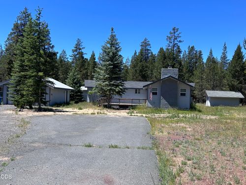52643 Center Dr, La Pine, OR, 97739-8908 | Card Image