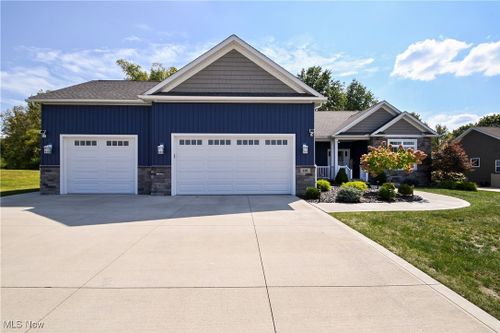 401 Cherry Ridge, Tallmadge, OH, 44278 | Card Image