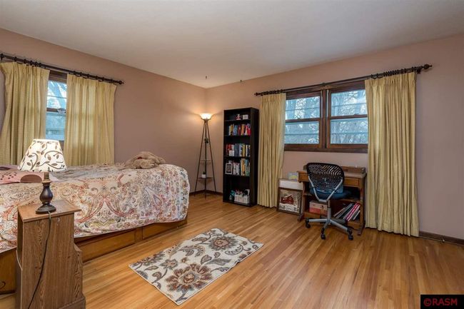 829 Church St, House other with 4 bedrooms, 2 bathrooms and null parking in Saint Peter MN | Image 18