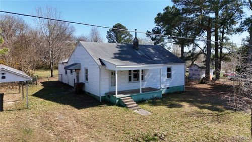 352 3rd St, Emporia, VA, 23847-1266 | Card Image