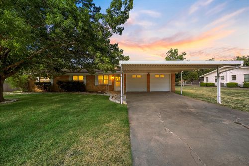 316 Cranbrook Dr, Woodway, TX, 76712-3921 | Card Image