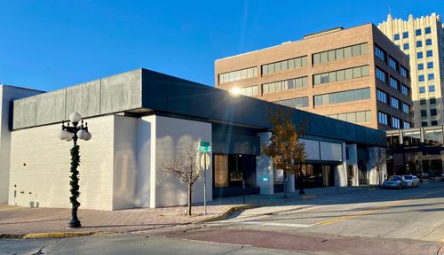 712 4th St, Sioux City, IA, 51101-1732 | Card Image