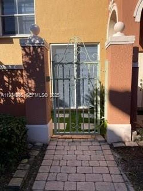 1806-10643 Sw 7th St, Pembroke Pines, FL, 33025-6915 | Card Image