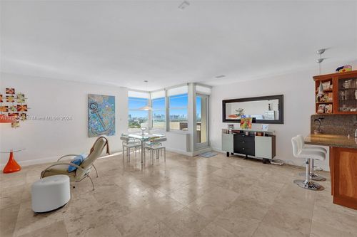 penthouse-f-2899 Collins Ave, Miami Beach, FL, 33140 | Card Image