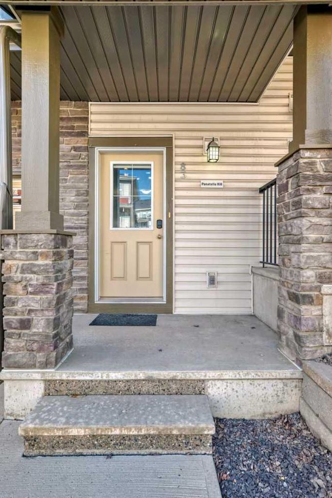 83 Panatella Hill Nw, Home with 3 bedrooms, 2 bathrooms and 2 parking in Calgary AB | Image 4
