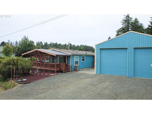 600 Tiara St, Lakeside, OR, 97449-9618 | Card Image