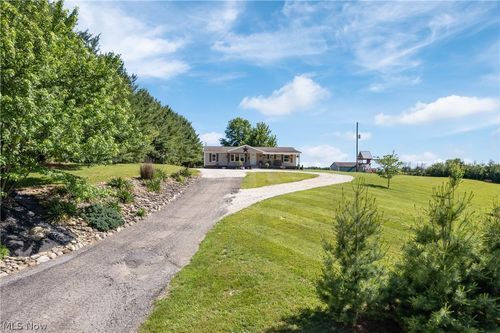 8600 Memorial Road Ne, Kensington, OH, 44427 | Card Image