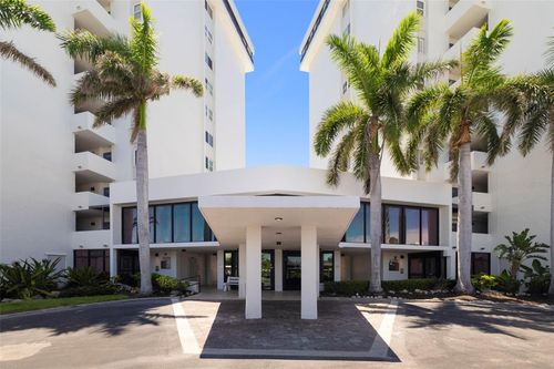 201-19 Whispering Sands Dr, SARASOTA, FL, 34242-1657 | Card Image