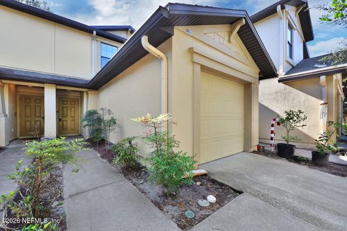 7764 Playschool Ln, JACKSONVILLE, FL, 32210-1425 | Card Image