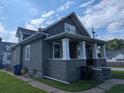 1742 N Howell St, Davenport, IA, 52804-3539 | Card Image