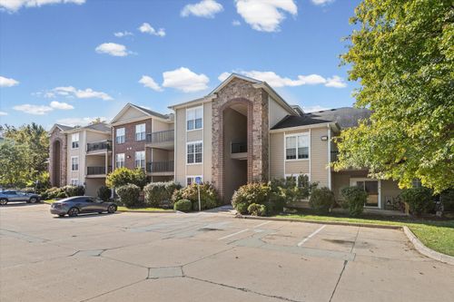 203-4100 W Worley St, COLUMBIA, MO, 65203-2883 | Card Image