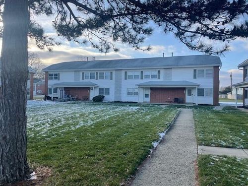 156 Buckeye Cir, Columbus, OH, 43217-1088 | Card Image