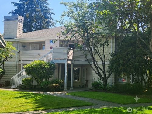 h201-9210 Market Pl, Lake Stevens, WA, 98258-3377 | Card Image