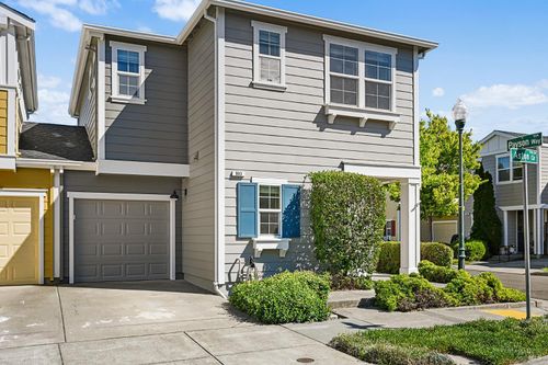 983 Aston Circle, Santa Rosa, CA, 95404 | Card Image