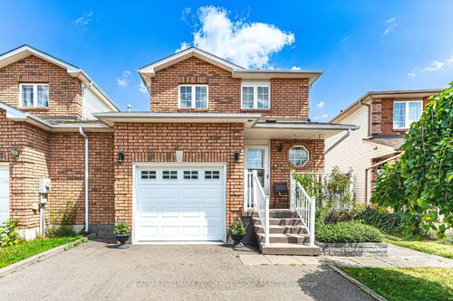 67 Wessenger Dr, Barrie, ON, L4N8P8 | Card Image