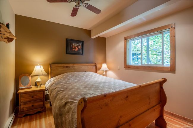 2nd Bedroom with ceiling fan | Image 26