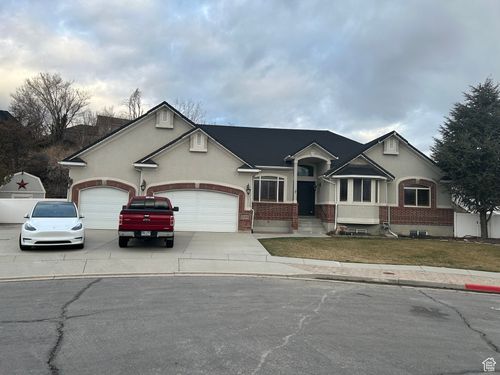 1244 Murray Bluffs Ct, Murray, UT, 84123-6705 | Card Image