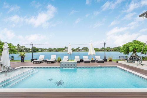 9291 N Kendall Dr, Miami, FL, 33176-2014 | Card Image