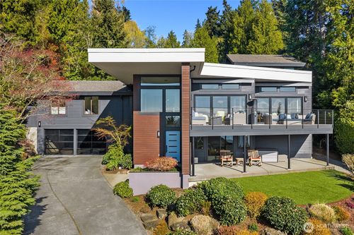 4628 Forest Avenue Se, Mercer Island, WA, 98040 | Card Image