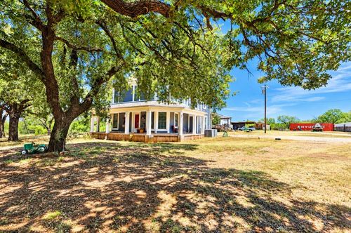433 Brewster Street, Moran, TX, 76464 | Card Image