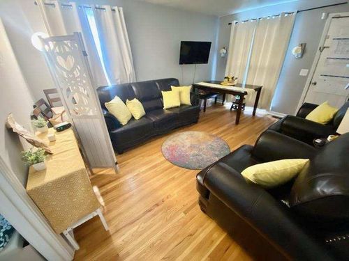 1705 15th Ave S, Nashville, TN, 37212 | Card Image