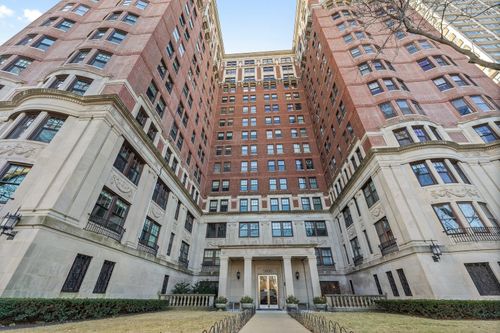 12d-5000 N Marine Dr, Chicago, IL, 60640-3226 | Card Image