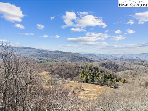 37 Ski Acres Dr, Blowing Rock, NC, 28605 | Card Image