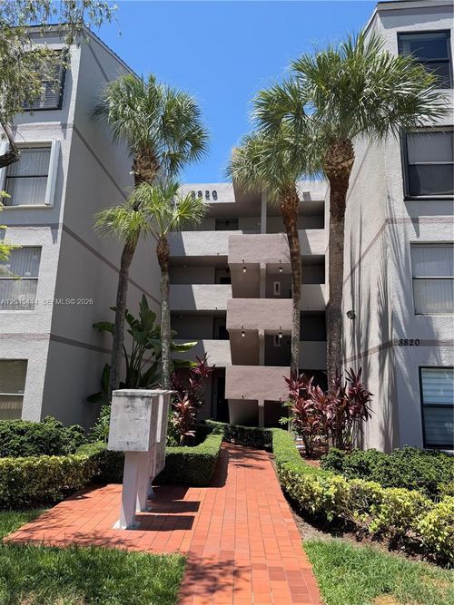 405ds-8820 Sw 132nd Pl, Miami, FL, 33186-1604 | Card Image