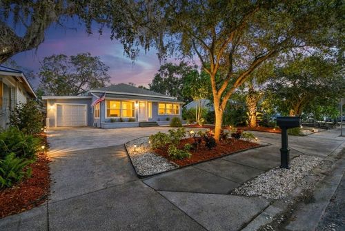 735 2nd St N, SAFETY HARBOR, FL, 34695-3515 | Card Image