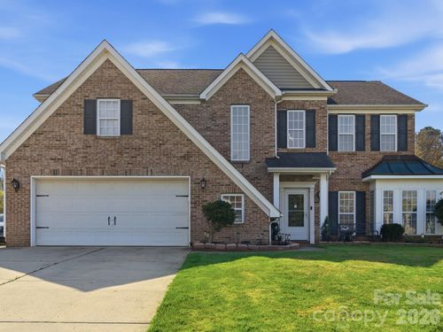 11016 Wyndham Pointe Dr, Charlotte, NC, 28213-4128 | Card Image