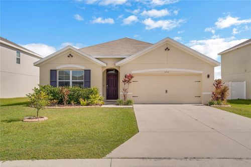 3214 Golden Dewdrop Ln, PLANT CITY, FL, 33566-0522 | Card Image
